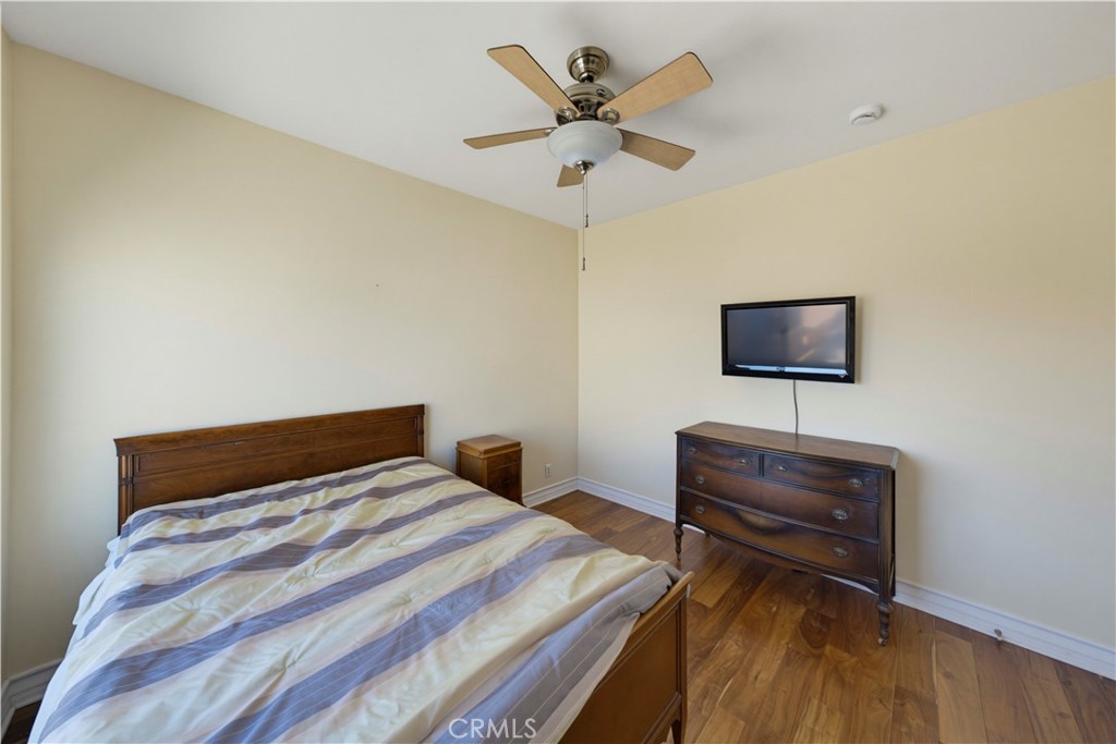 1020 California Property Photo 30