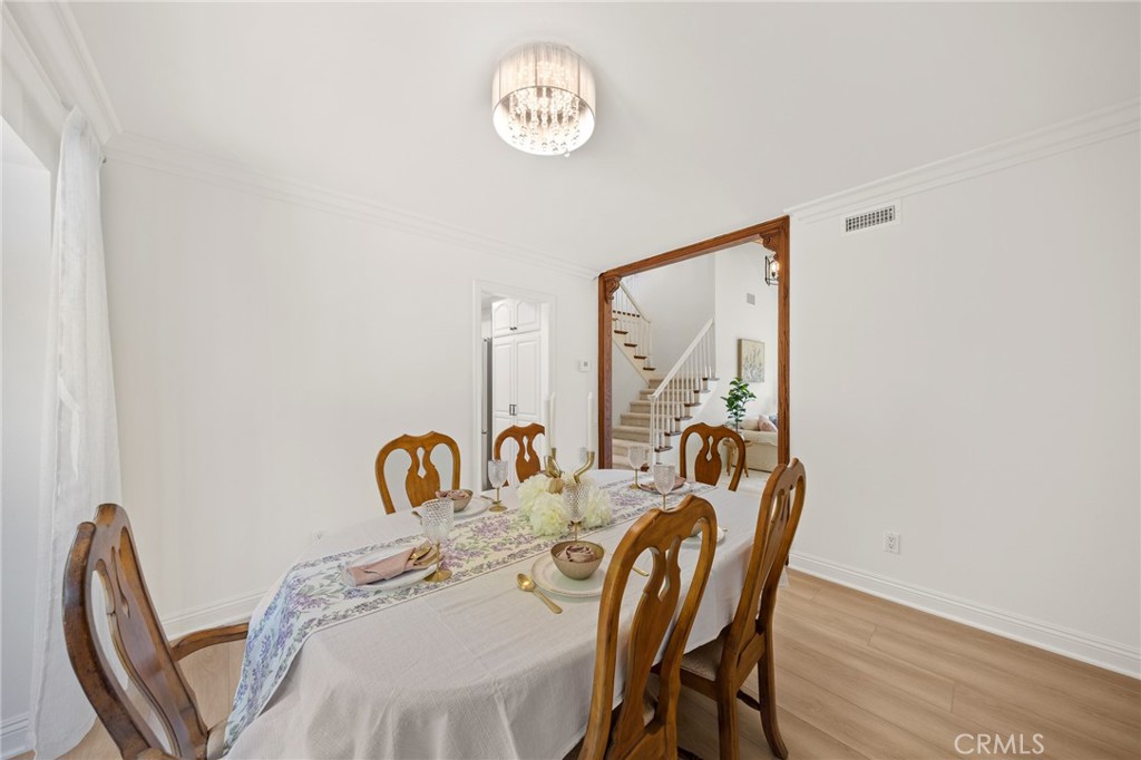 17 Alderbrook Property Photo 8