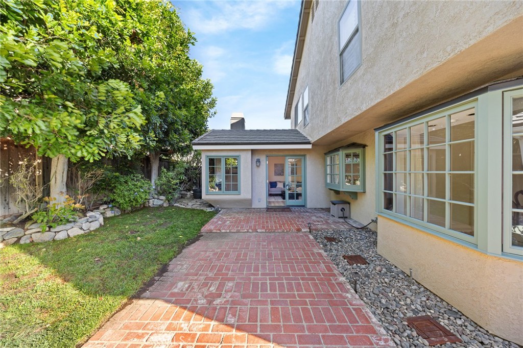 17 Alderbrook Property Photo 42