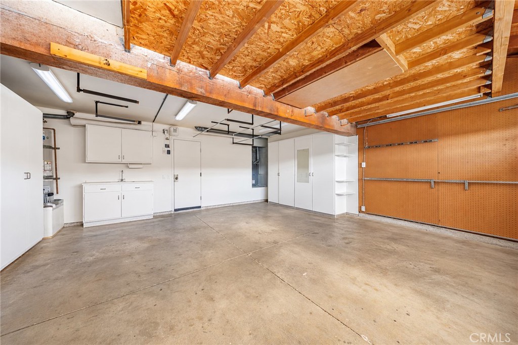 17 Alderbrook Property Photo 45