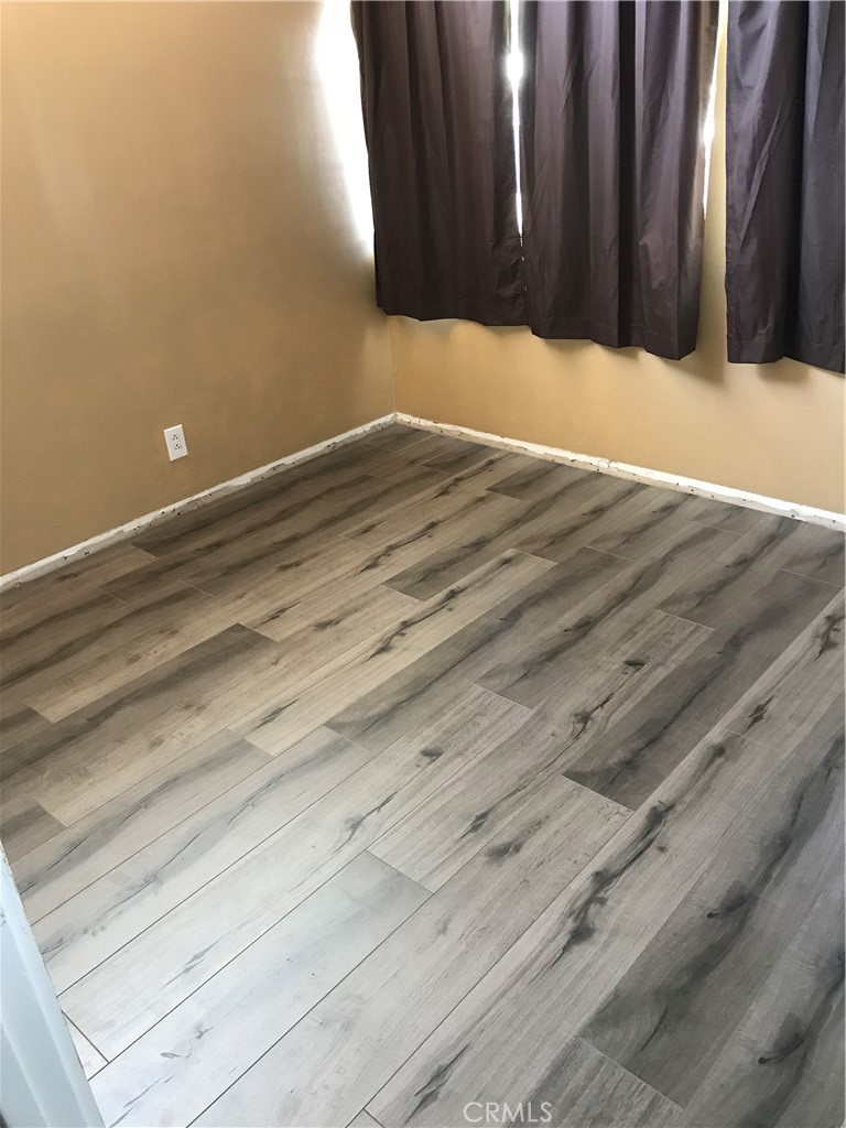 2509 E Santa Fe Property Photo 9
