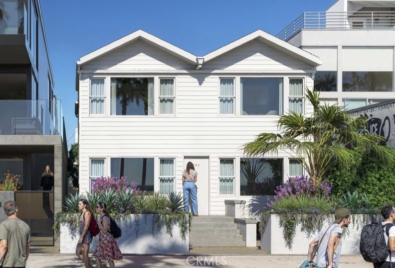 815 Ocean Front Property Photo 1