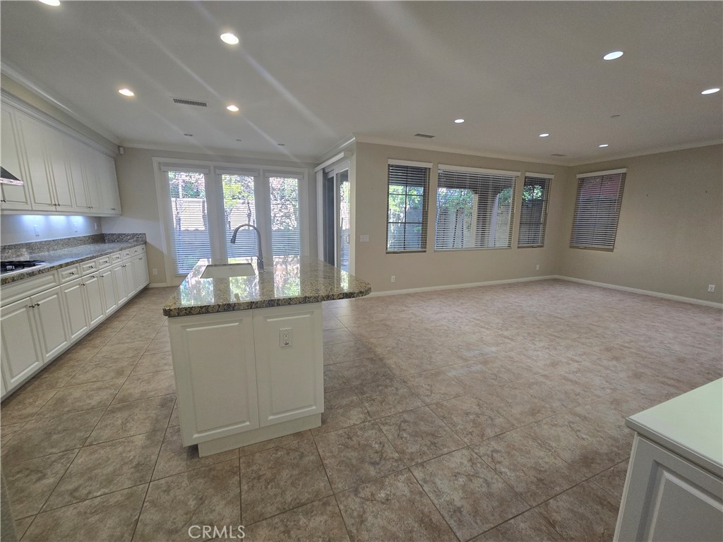 38 Cipresso Property Photo 3