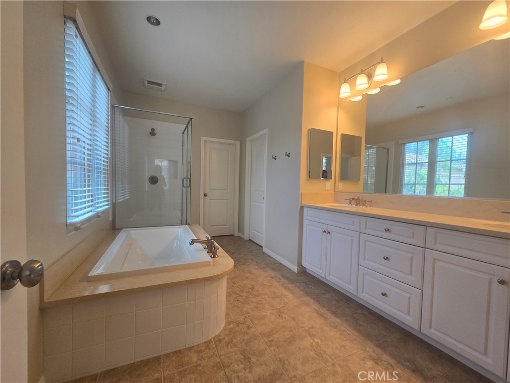 38 Cipresso Property Photo 28