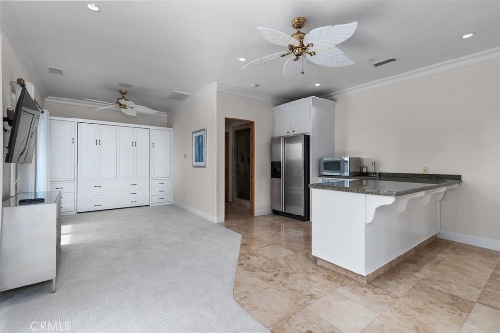 40 Cambridge Court Property Photo 45