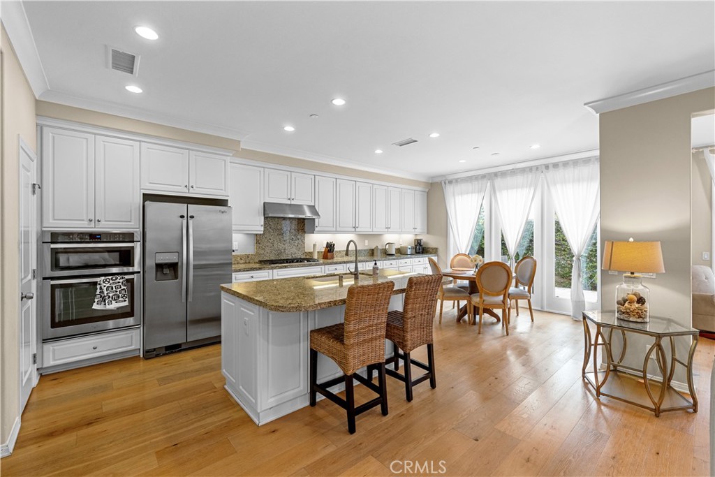 100 Cipresso Property Photo 3