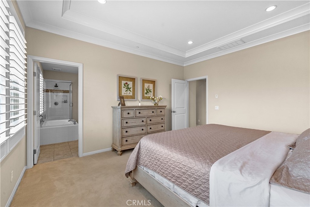 100 Cipresso Property Photo 16