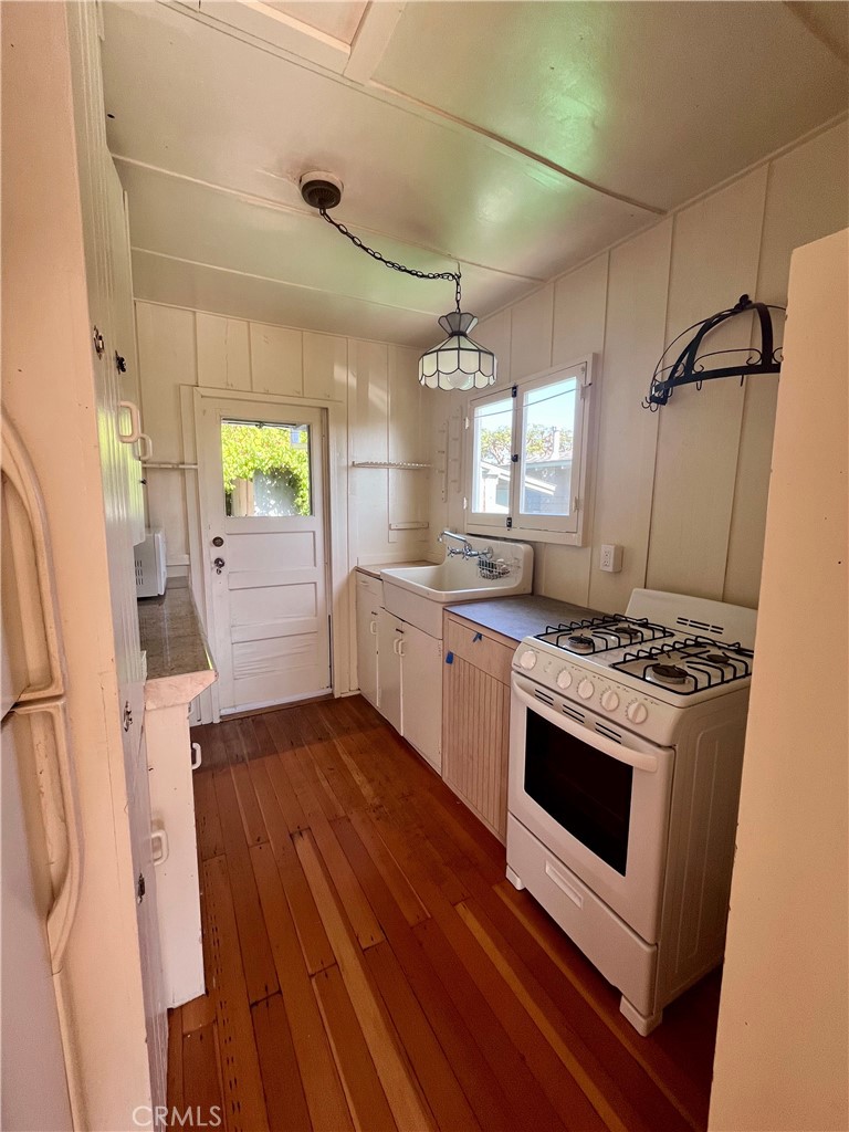 163 Sunset Property Photo 7