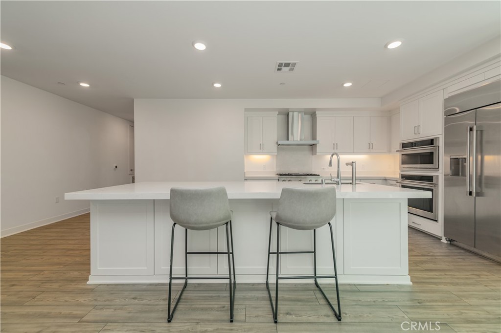 4210 Rivington Property Photo 15