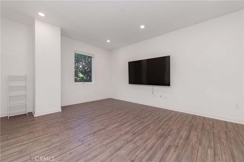 4210 Rivington Property Photo 18