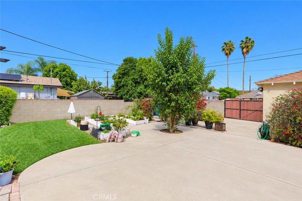 19417 Vanowen Property Photo 14