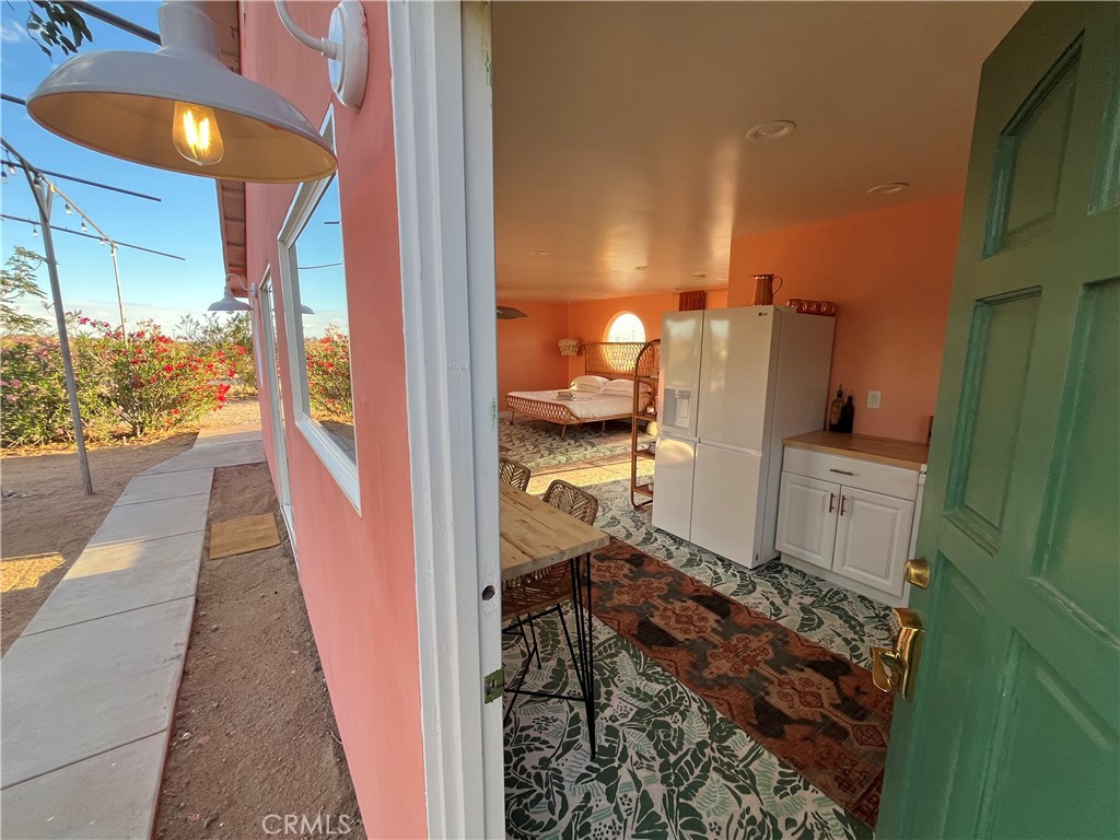 56345 Moonstone Lane Property Photo 6