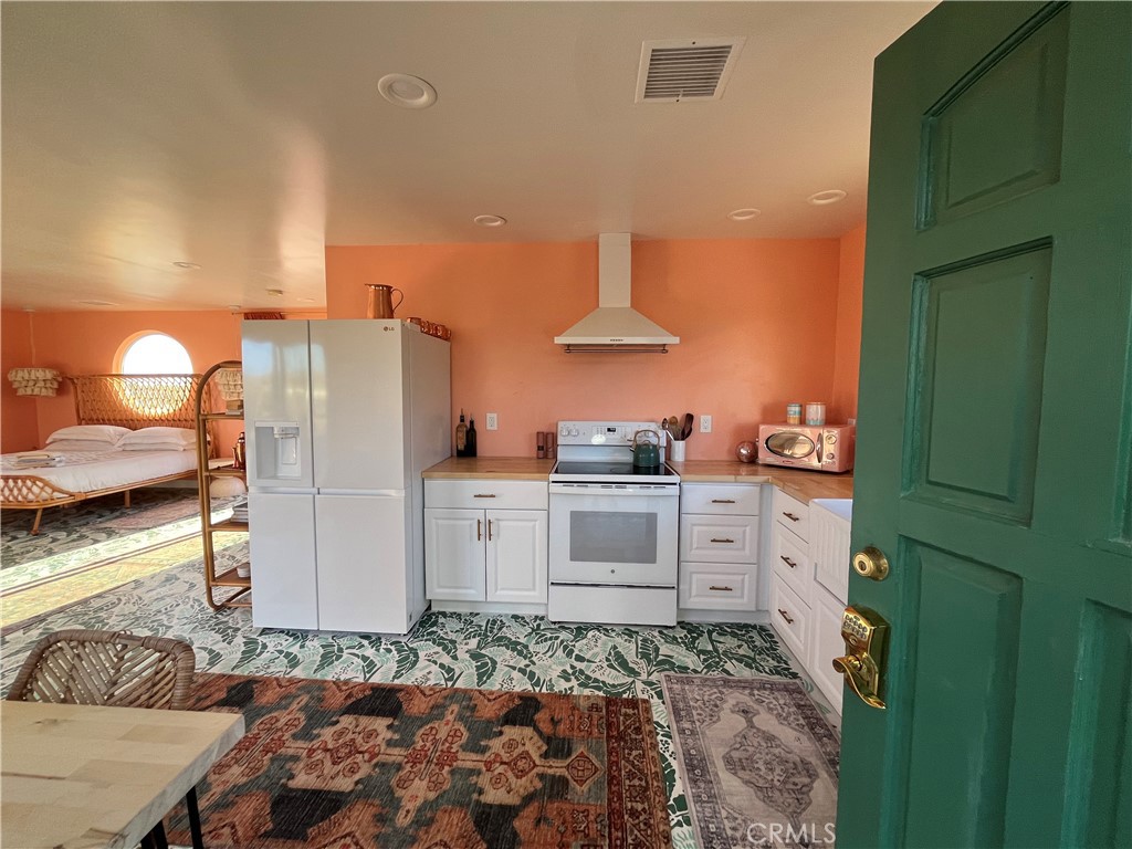 56345 Moonstone Lane Property Photo 7