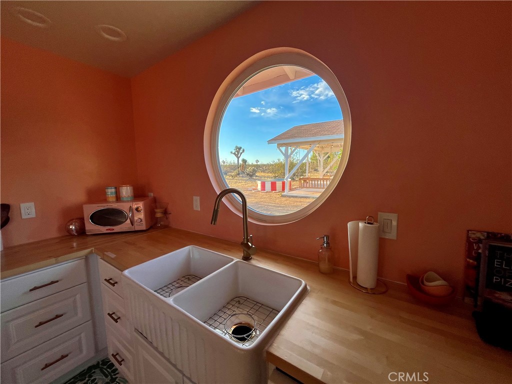 56345 Moonstone Lane Property Photo 11