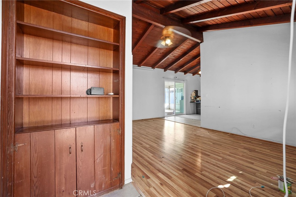 6131 Chinook Property Photo 6