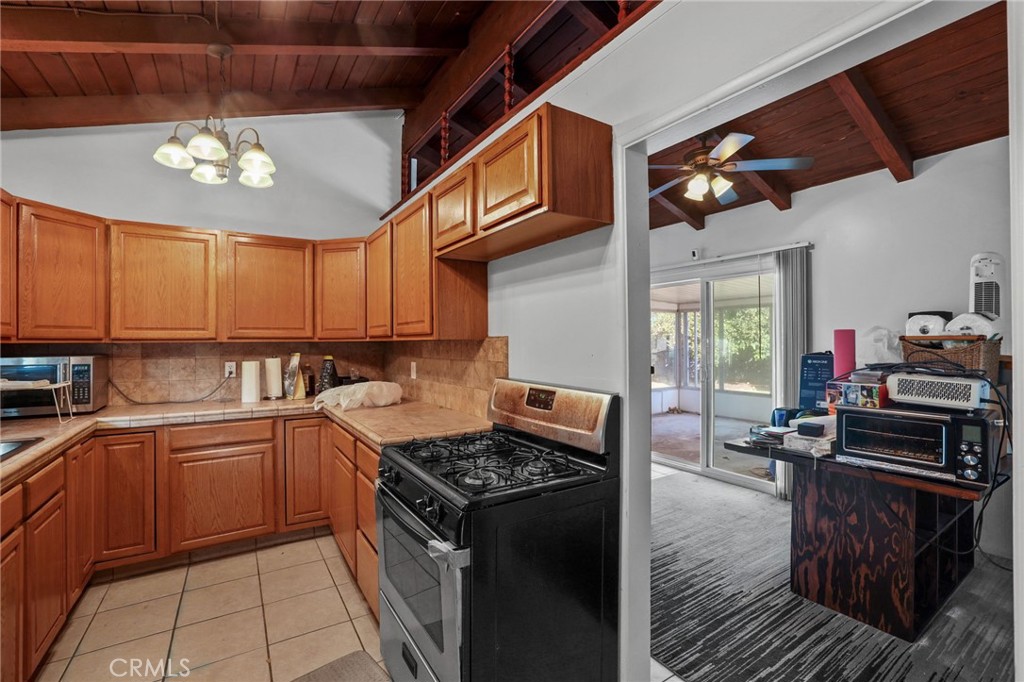 6131 Chinook Property Photo 15