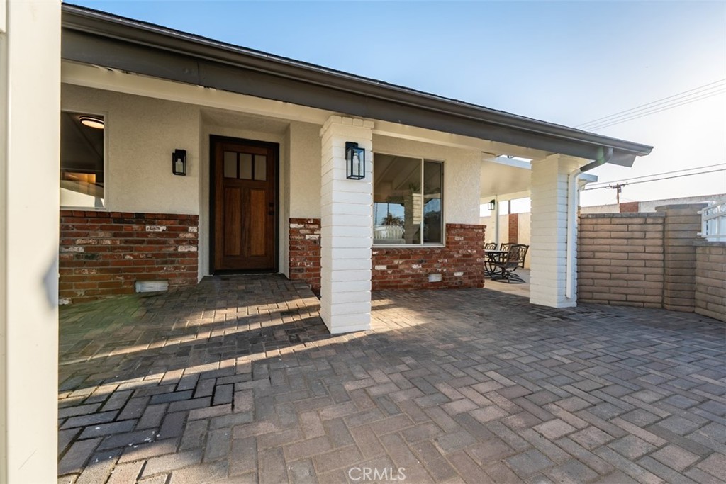 6502 Clare Drive Property Photo 2