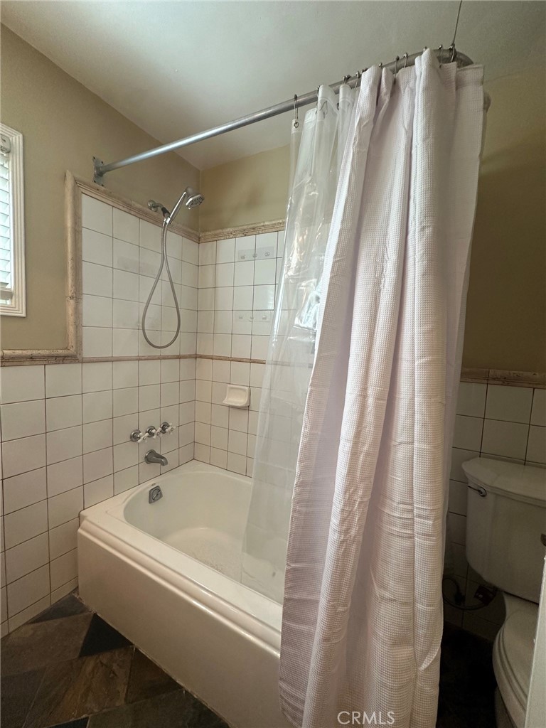 125 Nieto Avenue Property Photo 16