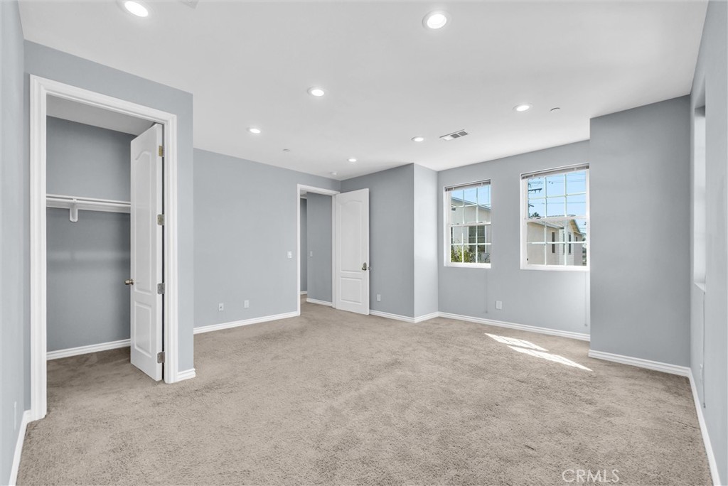 1810 Pomona Property Photo 19