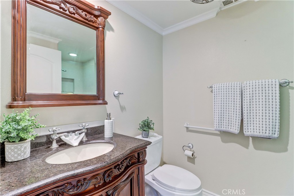 66 Calle Aragon G Property Photo 35
