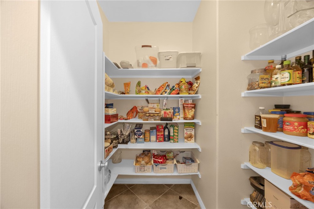 2551 Rosser Property Photo 32