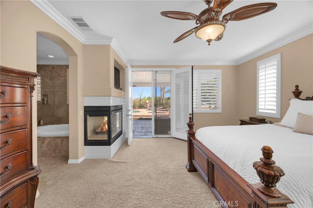 2551 Rosser Property Photo 34