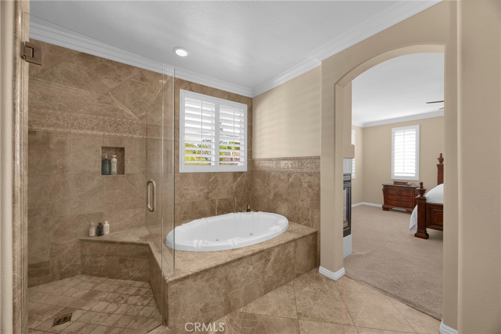 2551 Rosser Property Photo 40