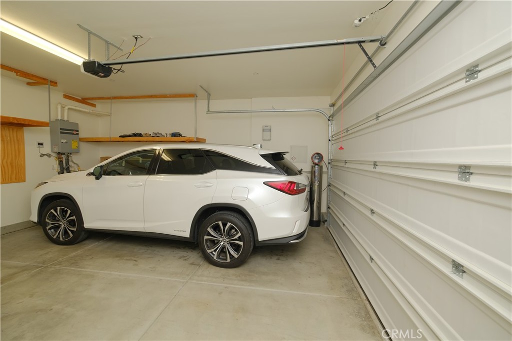 4096 Elderberry Property Photo 12