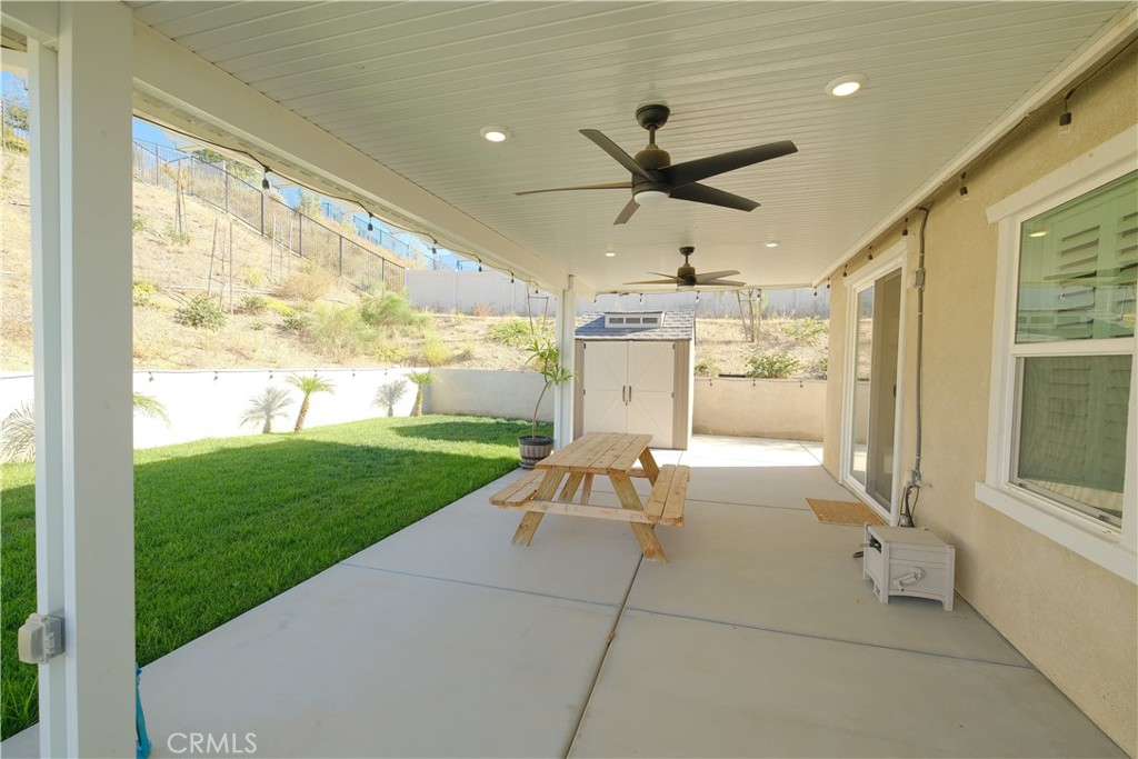 4096 Elderberry Property Photo 14