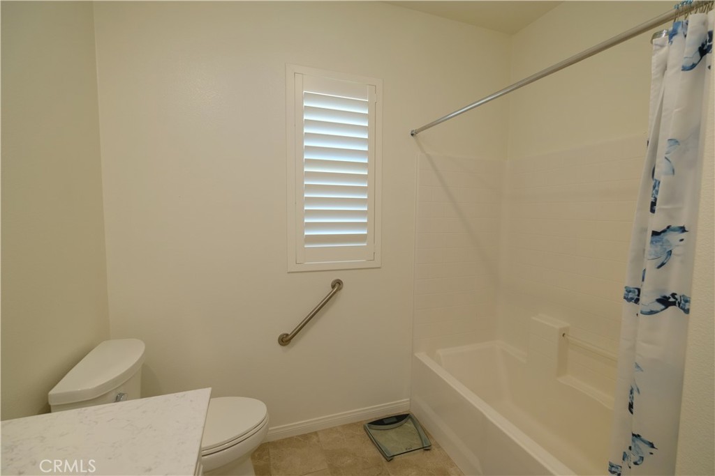 4096 Elderberry Property Photo 19