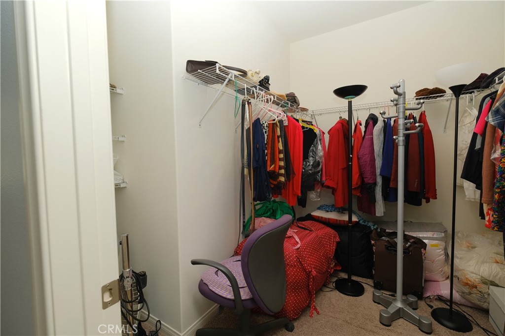 4096 Elderberry Property Photo 21