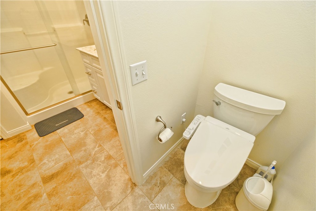 4096 Elderberry Property Photo 23