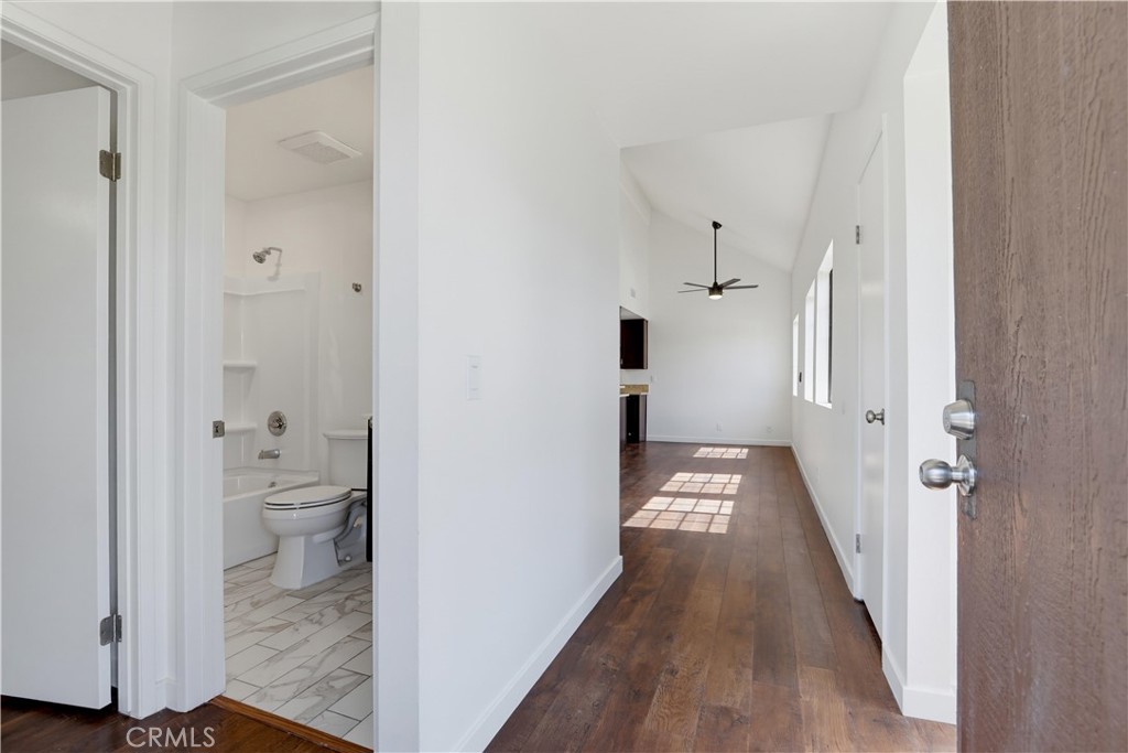 4881 Vista Dr 2 Property Photo 2