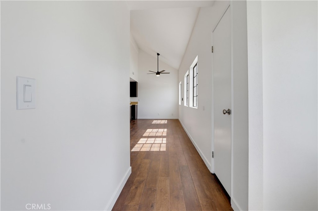 4881 Vista Dr 2 Property Photo 3