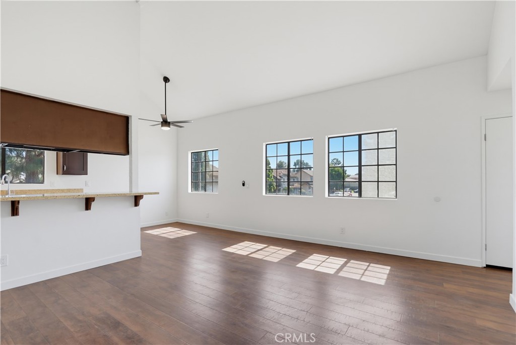4881 Vista Dr 2 Property Photo 8