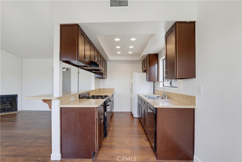 4881 Vista Dr 2 Property Photo 10
