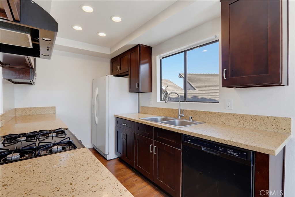 4881 Vista Dr 2 Property Photo 11