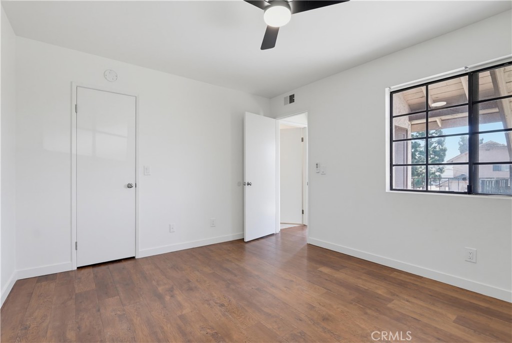 4881 Vista Dr 2 Property Photo 16