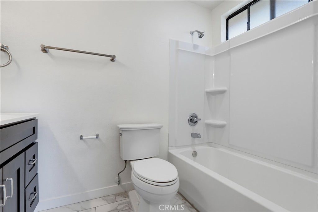 4881 Vista Dr 2 Property Photo 27