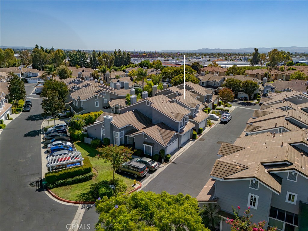 13576 Eucalyptus Street Property Photo 33