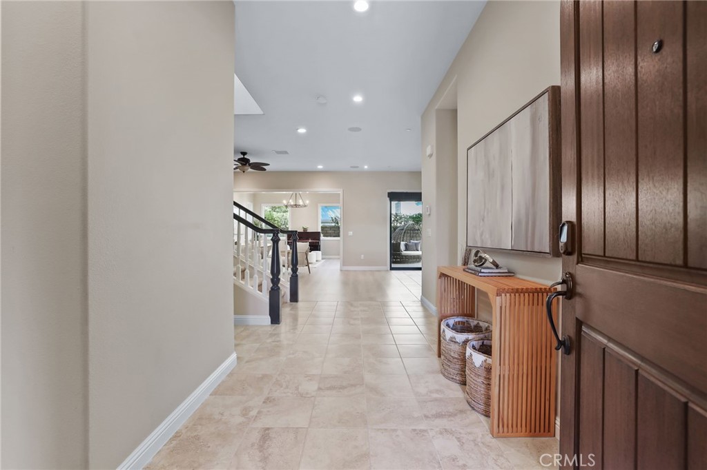 15 Verna Property Photo 3