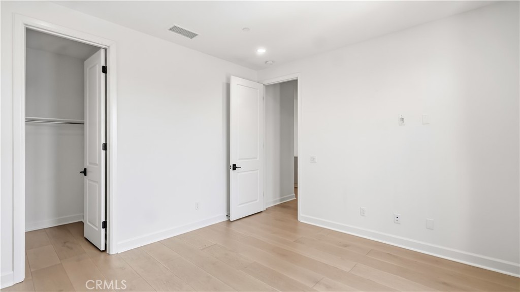 242 Sutters Property Photo 54