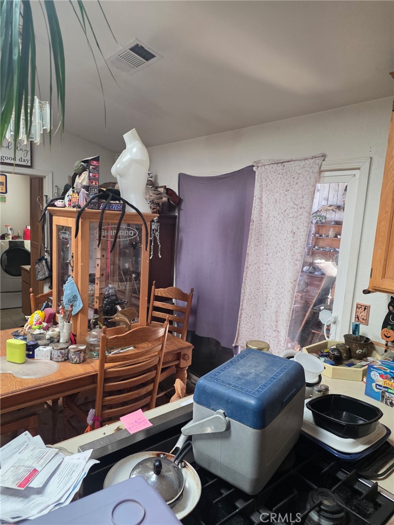 3364 High Street Property Photo 8
