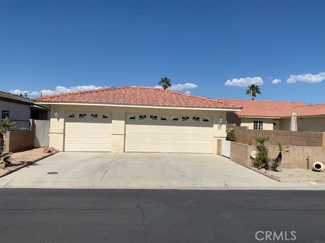 81641 Avenue 48 60