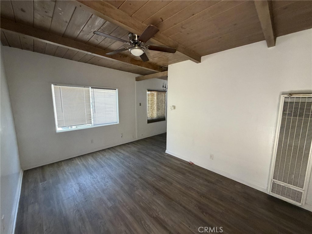 1546 Muir Property Photo 9