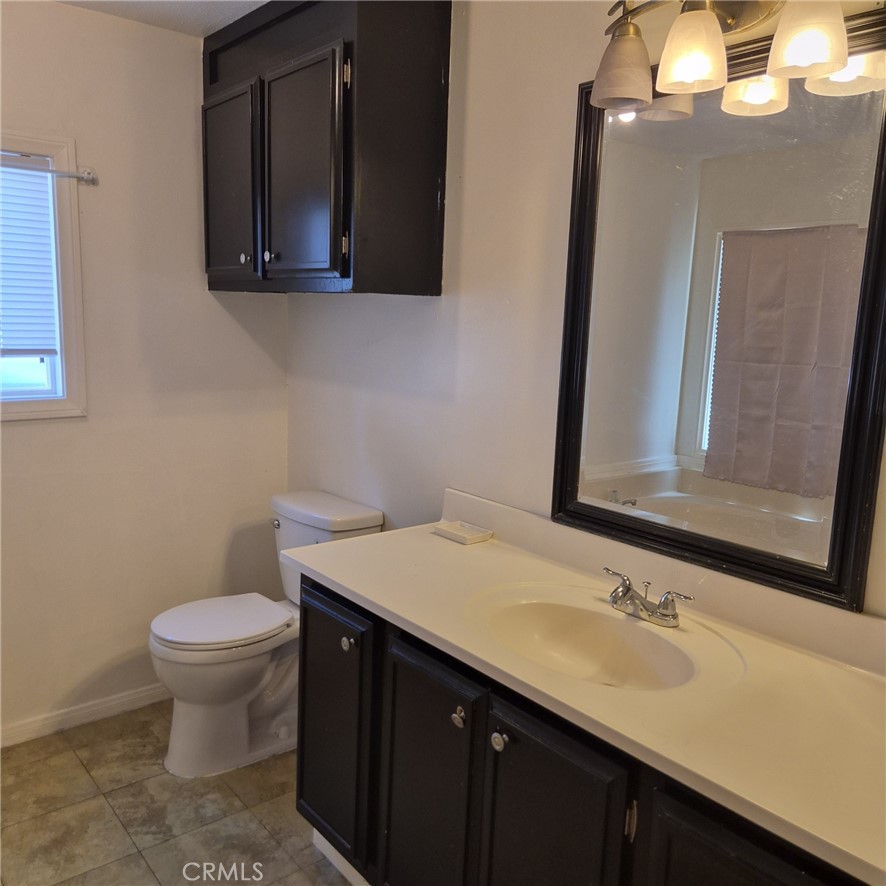 507 S Euclid Street 60 Property Photo 6