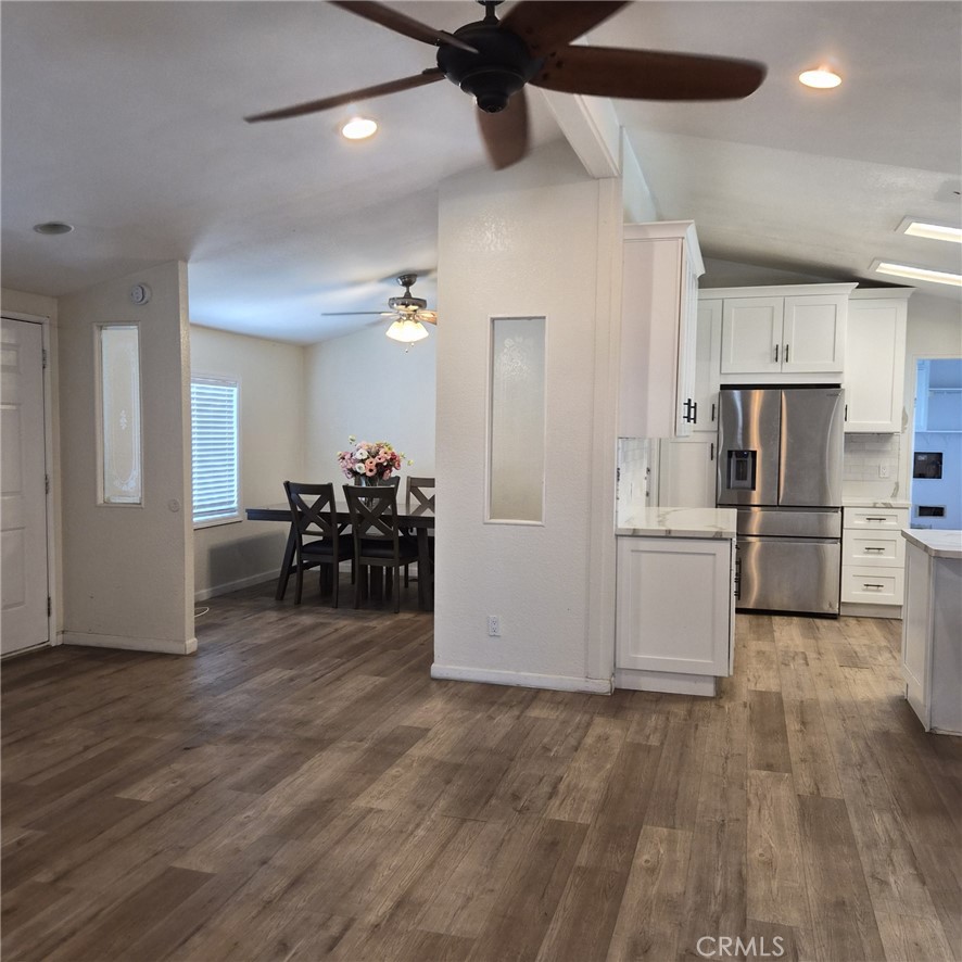 507 S Euclid Street 60 Property Photo 8
