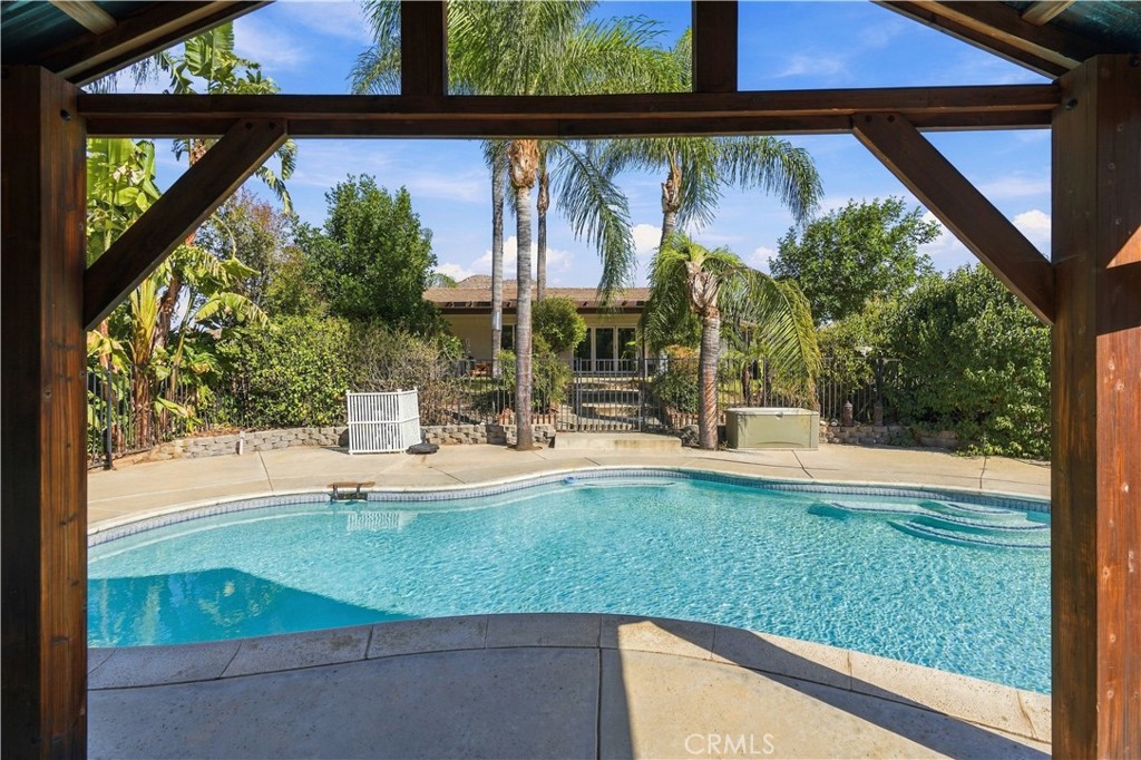 31 Heron Property Photo 24