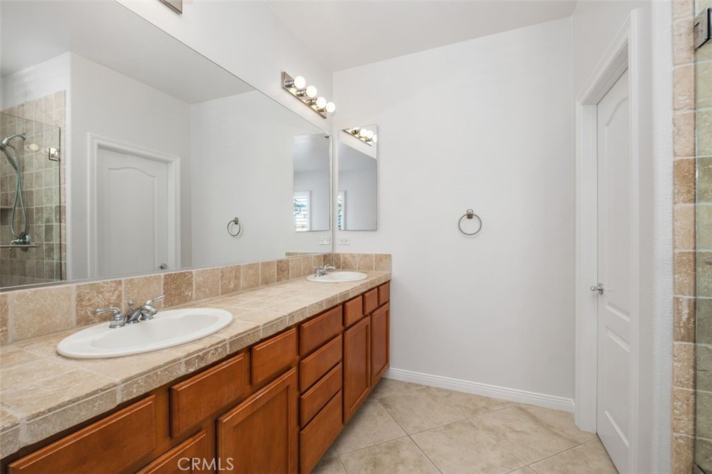 182 Rhapsody Property Photo 32