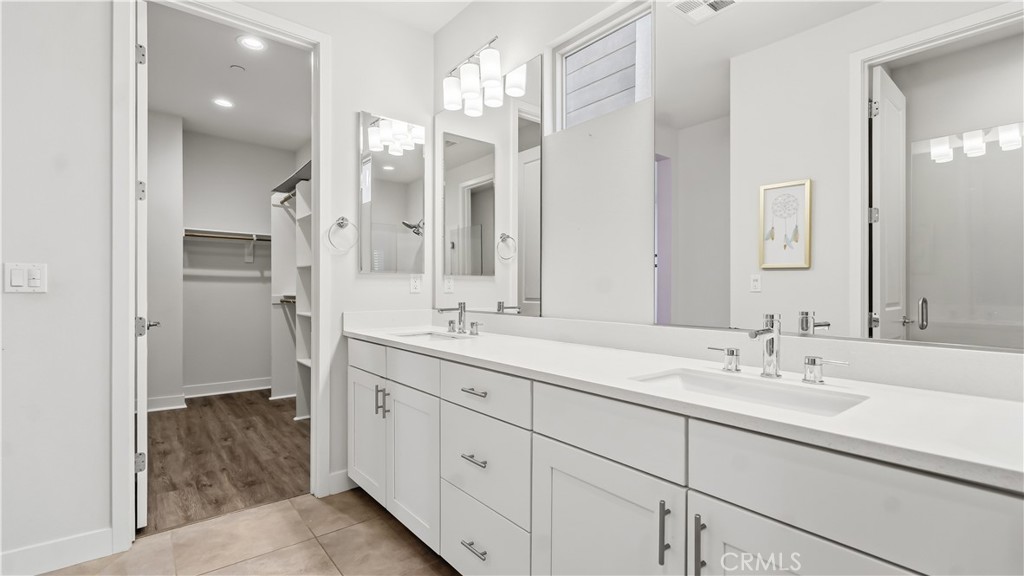 122 Interval Property Photo 26